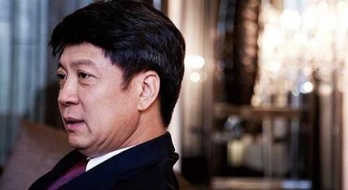 被柳傳志(zhì)送監獄:鬥王石買樂(yuè)視(shì)收萬達 176天花(huā)掉1000億