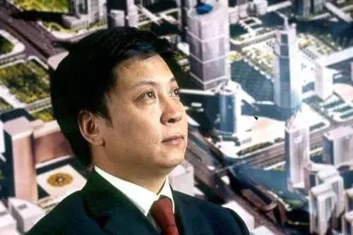 被柳傳志(zhì)送監獄:鬥王石買樂(yuè)視(shì)收萬達 176天花(huā)掉1000億
